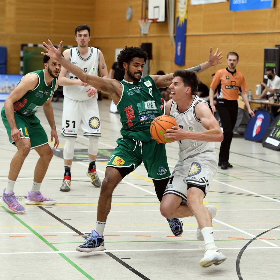 In der 2. Regionalliga: Brüderpaar soll Basketballer des SC Krefeld auf Kurs bringen