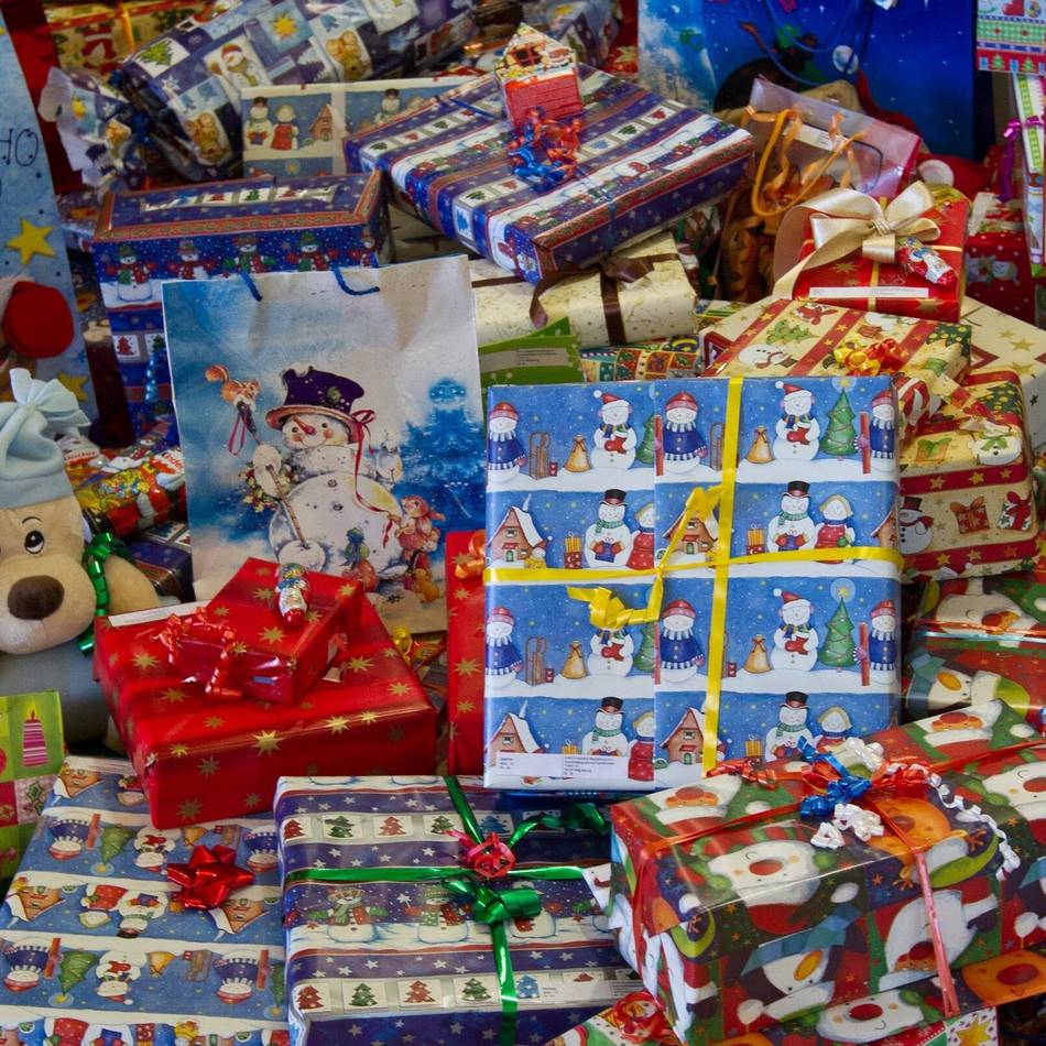 Traditionelle Sammelaktion in Hilden: „Weihnachten im Schuhkarton“ soll Kindern Freude schenken