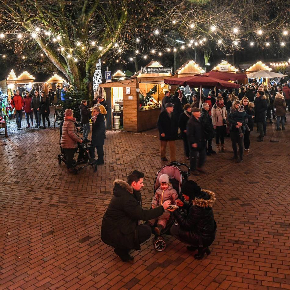 Am 6. und 7. Dezember 2025: Issumer Weihnachtsmarkt in Rathauspark