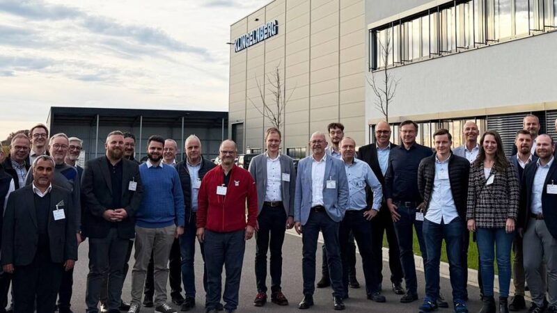 Netzwerk-Treffen in Hückeswagen: Bergische Maschinenbauer tauschen sich bei Klingelnberg aus