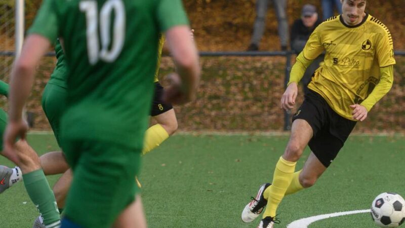 Das Topspiel in der Fußball-Kreisliga A Kleve/Geldern: Viktoria Winnekendonk stellt den Spielverlauf eiskalt auf den Kopf