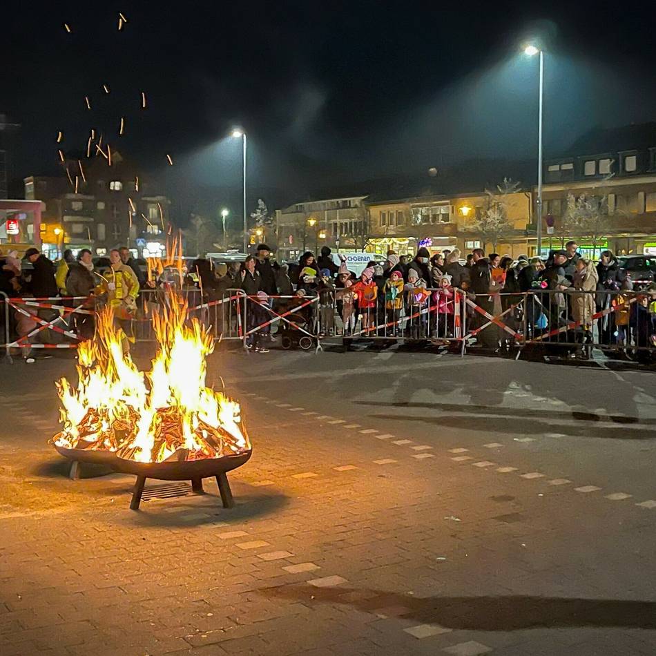 St. Martin in Grevenbroich: In Wevelinghoven geht der Zug in den Martinsmarkt über