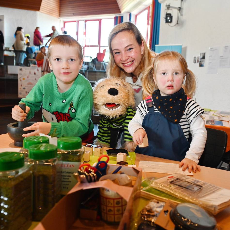 Erste Familienmesse in Radevormwald: Eine Messe voller Brücken und Hilfsangebote