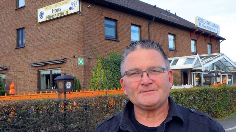 Moerser Gastronom wird mit Rheinberger Ratsherr verwechselt: Namensgleichheit mit AfD-Politiker stiftet Verwirrung