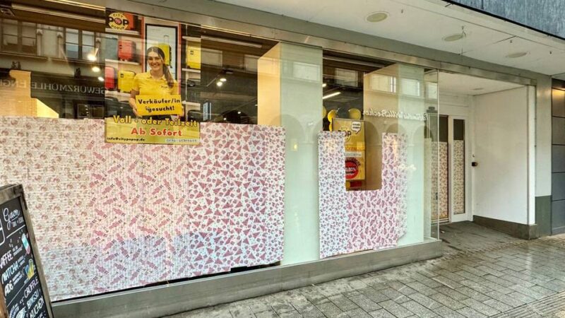 Neuzugang in der Neusser Innenstadt: Dieser Schnäppchenmarkt eröffnet am Büchel