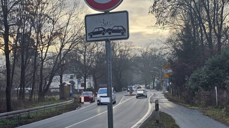 Bauausschuss in Hückeswagen: Bald Tempo-Limit auf der Bundesstraße nach Wipperfürth