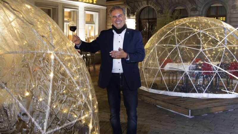 Gastronomie in Rheinberg: Winterliche Geselligkeit in den warmen Fischmarkt-Iglus