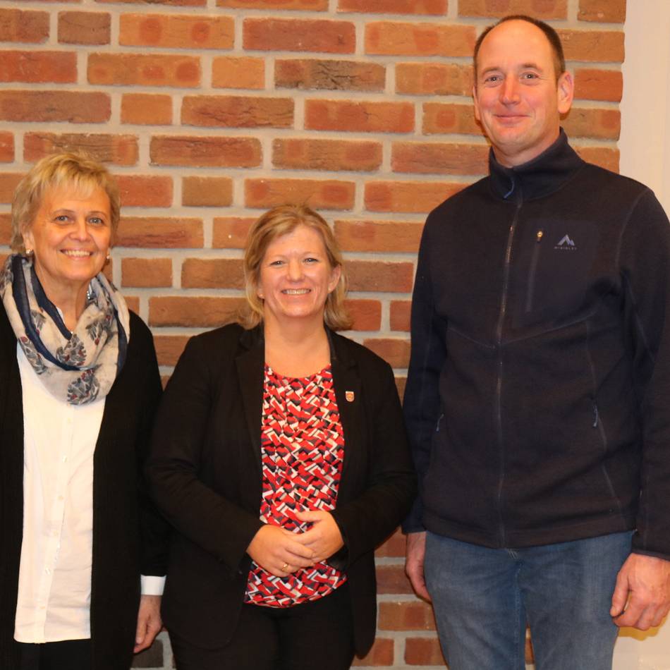 „Wertvolle Arbeit für die Gemeinde“: Sonsbecks Bürgermeisterin bedankt sich bei ehemaligen Ratsmitgliedern