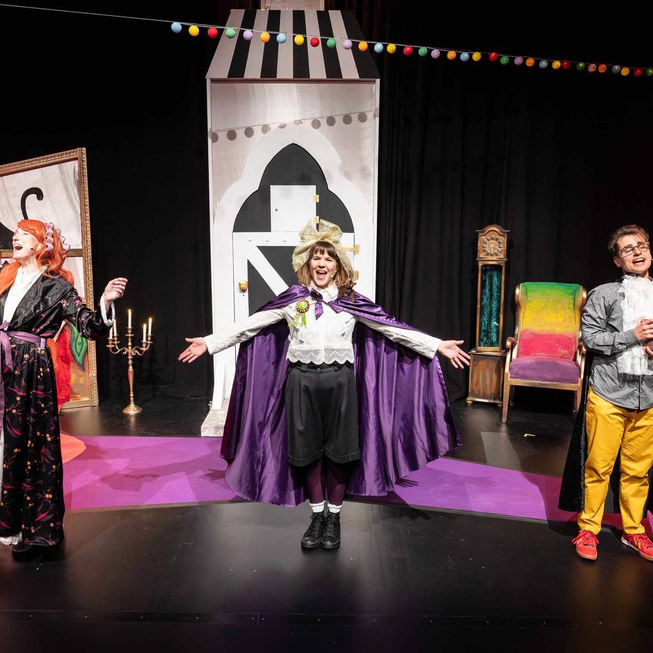 Theater am Schlachthof in Neuss: Eine schaurig-schöne Weihnachtsgeschichte