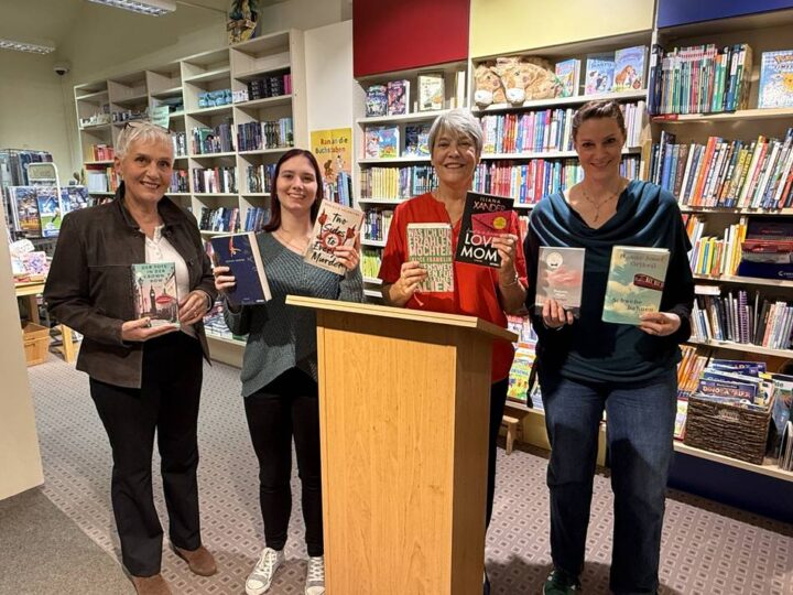 Bergische Buchhandlung Hückeswagen: Eine spritzige Einstimmung auf den Lese-Herbst