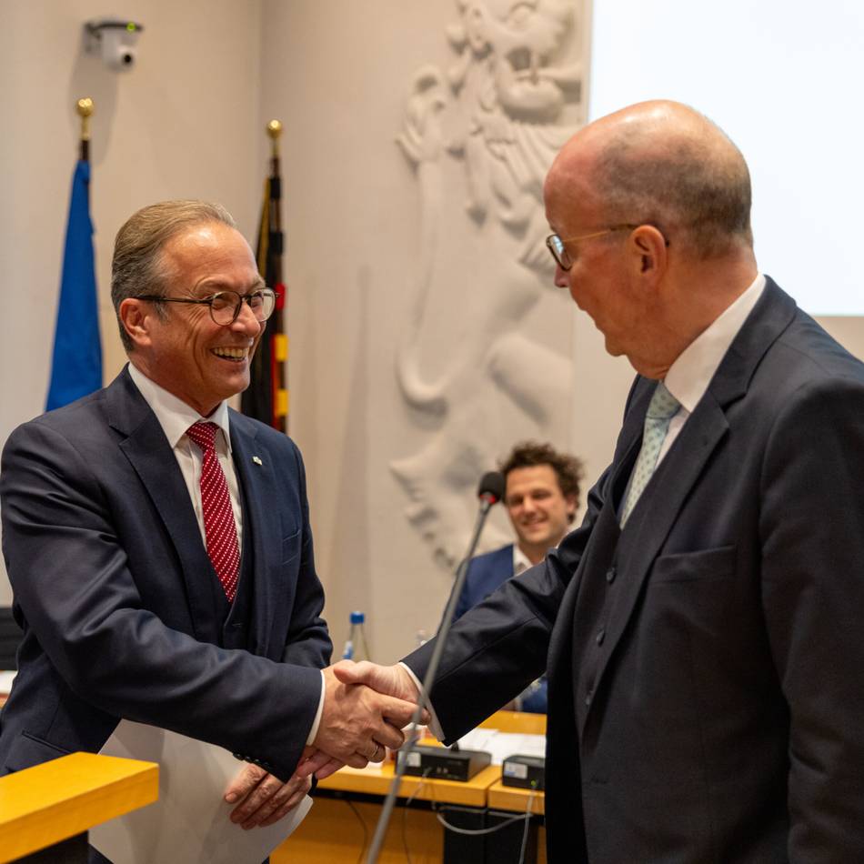 Neusser Stadtverwaltung wird umstrukturiert: Neuorganisation soll Baustellen beschleunigen