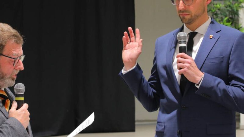 Alpens neuer Rat steht: Selbst das Los stärkt die Kenia-Connection