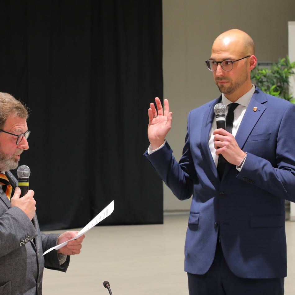 Alpens neuer Rat steht: Selbst das Los stärkt die Kenia-Connection