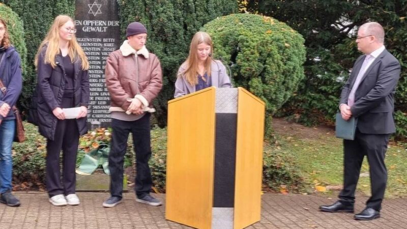 Gedenken zum 9. November 1938: Jüchen gedenkt der Opfer der Pogromnacht