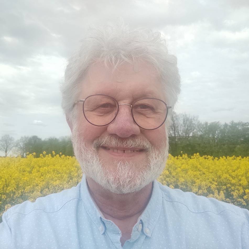 Erste Sitzung des neuen Kreistags: Grünen-Urgestein Demmer nimmt der neuen Landrätin den Eid ab