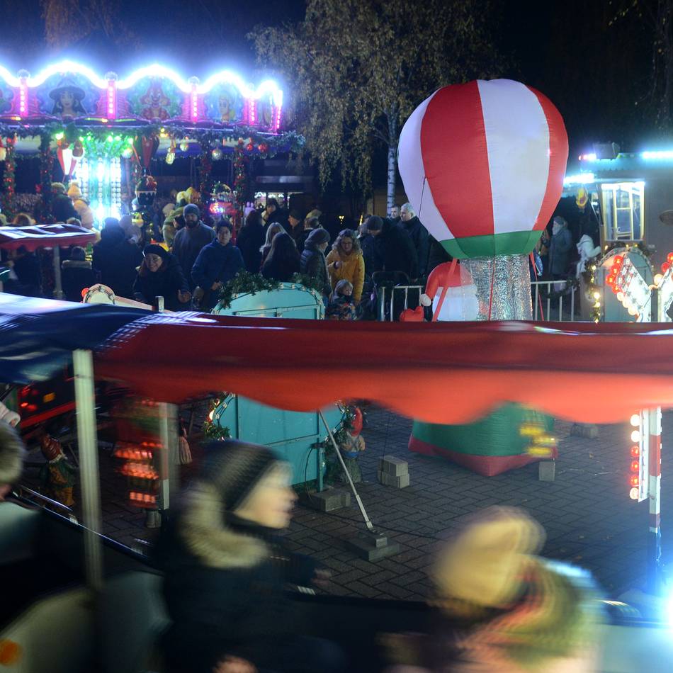 Veranstaltung auf der Neusser Furth: Nikolausmarkt erstmals mit Terror-Sperren