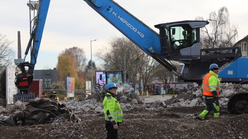 Verkehr in Mönchengladbach: Abriss von Brücke an Theodor-Heuss-Straße lief schneller als geplant