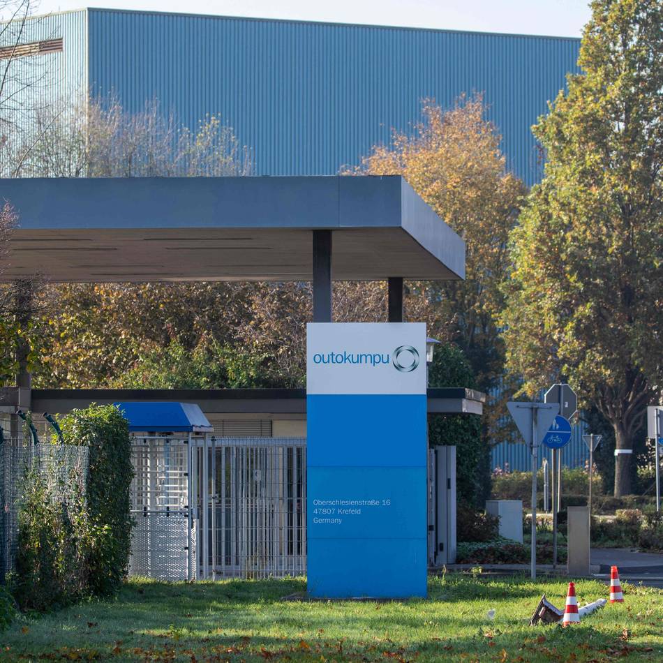 Outokumpu in Krefeld: Stahlkonzern streicht weitere Jobs – Gewerkschaft kündigt Protest an