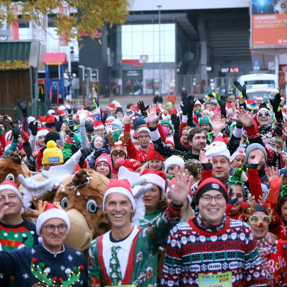 Ugly Christmas Sweater Run in Leverkusen: Bestzeit egal, Hauptsache „hässlich“