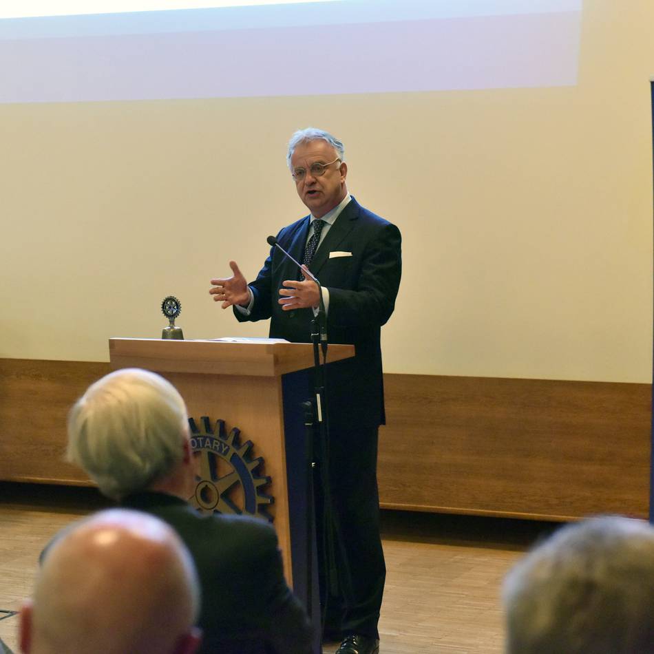 Chrstian Kullmann in Grevenbroich: „Aufbruch oder Abbruch?“ – Evonik-Chef über die Zukunft der deutschen Industrie