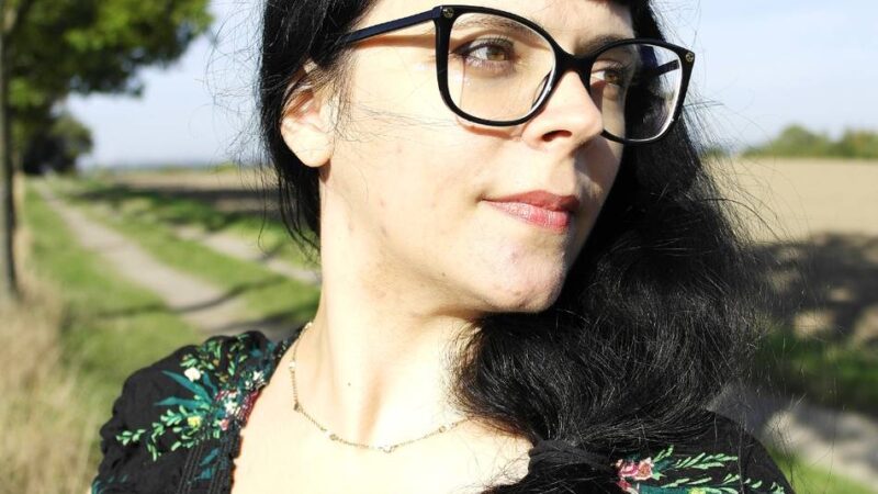 Ferngespräch in Moers: Doppel-Lesung mit Julia Hoch und Martin Becker