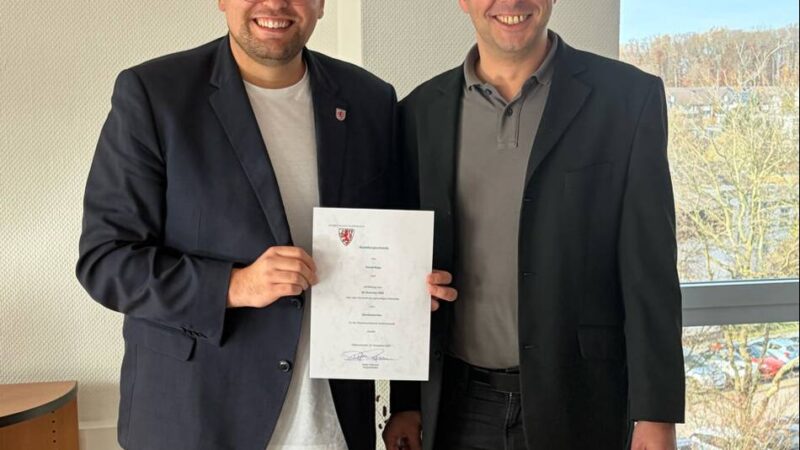 Standesamt in Radevormwald: Ordnungsamtsleiter führt nun auch Trauungen durch