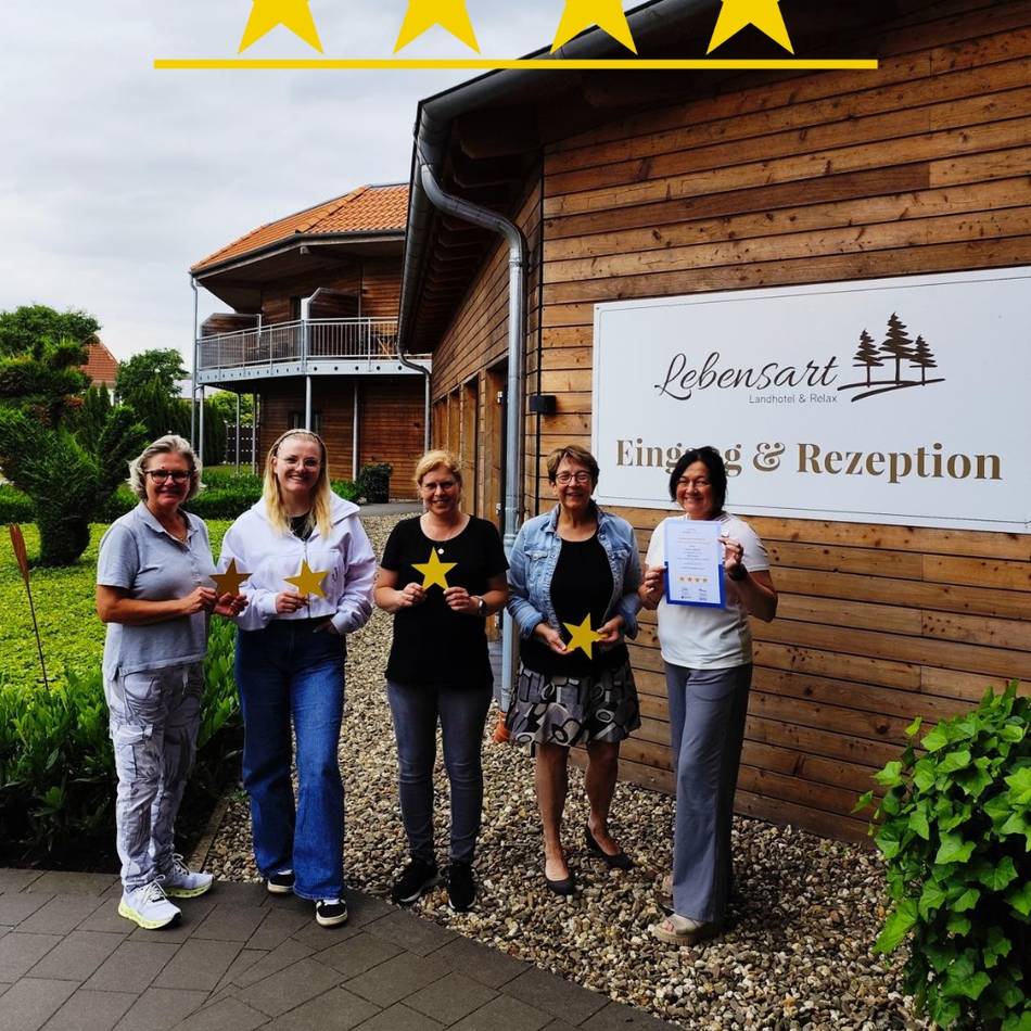 Auszeichnung vom Verband: Vier Sterne für das Landhotel Lebensart in Sonsbeck