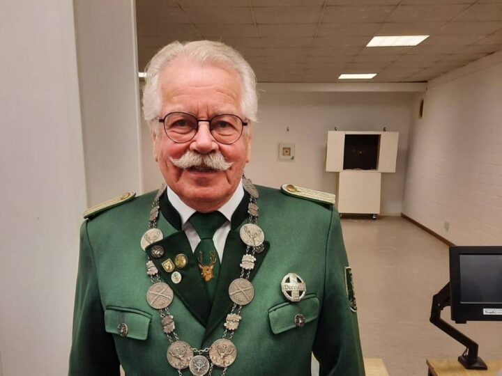 Hubertusschützen in Büttgen: Rolf Toepel ist neuer Waidmann