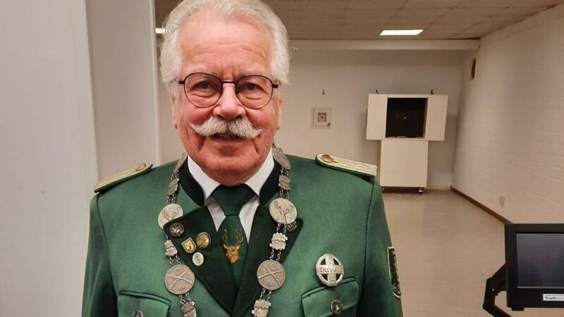 Hubertusschützen in Büttgen: Rolf Toepel ist neuer Waidmann