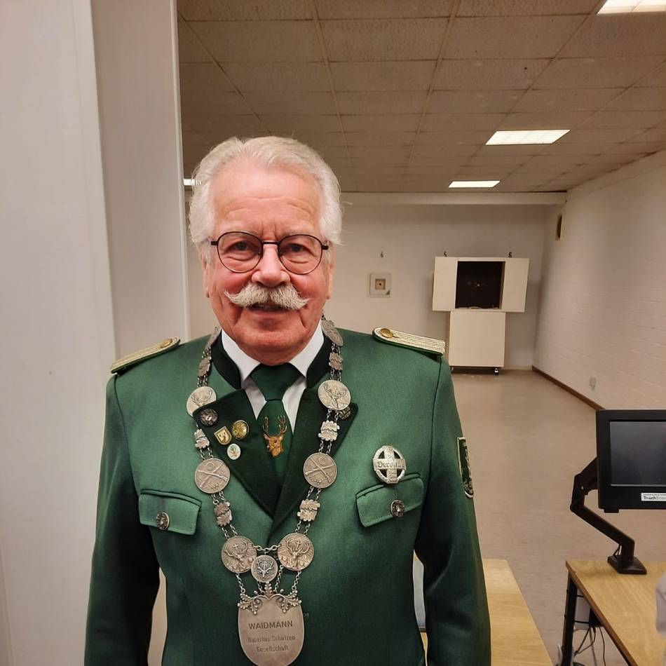 Hubertusschützen in Büttgen: Rolf Toepel ist neuer Waidmann