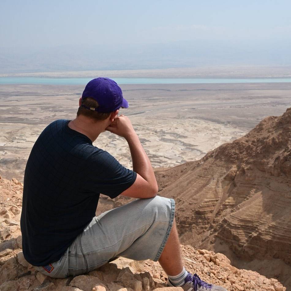 Neusser macht Freiwilligendienst in Jerusalem: „Ich werde mich nie an die Maschinengewehre gewöhnen“