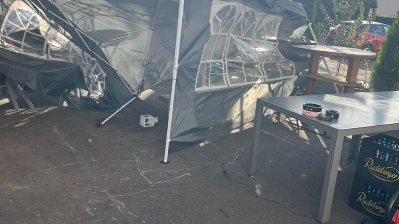 Am Wochenende in Monheim: Randalierer wüten am Baumberger Stübchen