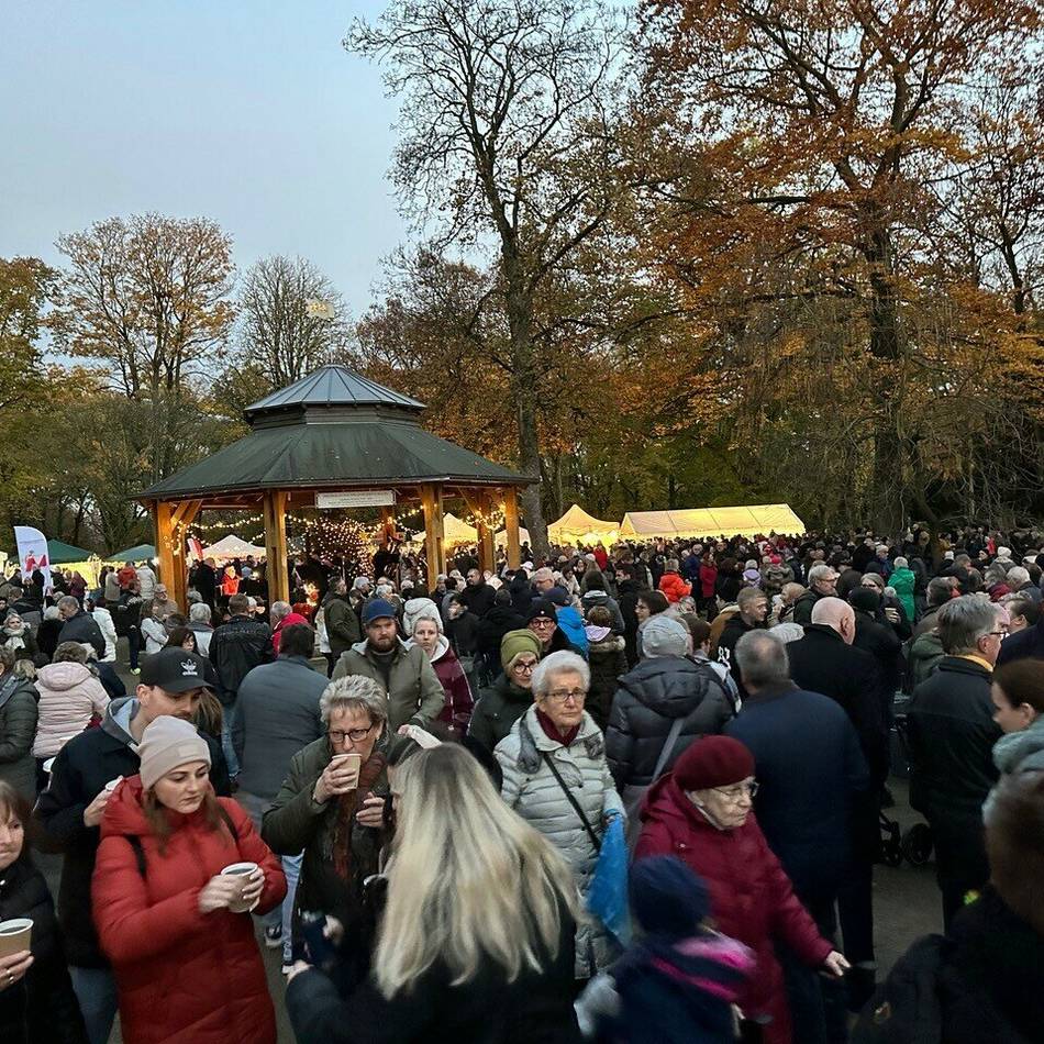 Weihnachten in Moers: Repelener Weihnachtsmarkt lädt wieder ein