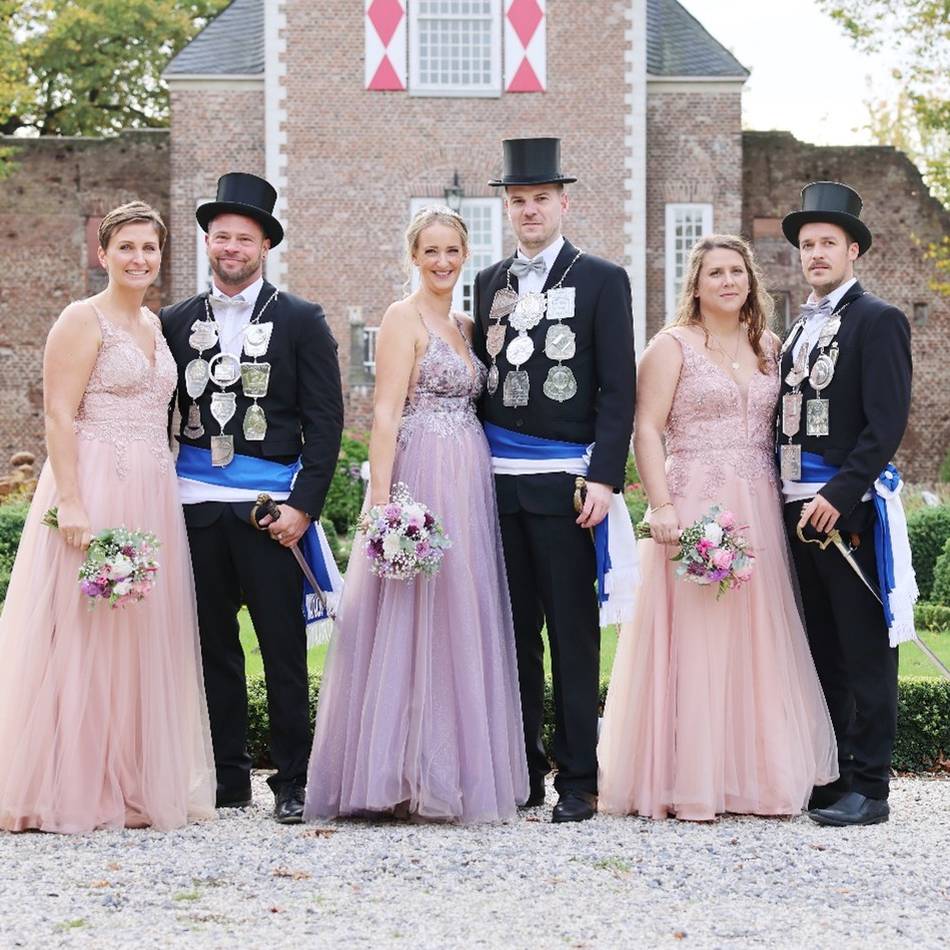 Brauchtum in Weeze: Königsgalaball der Johannesschützen in Weeze