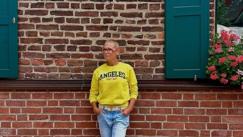 Zonser Autorin verarbeitet Diagnose in Buch: „Innerhalb einer halben Stunde hatte ich Leukämie“