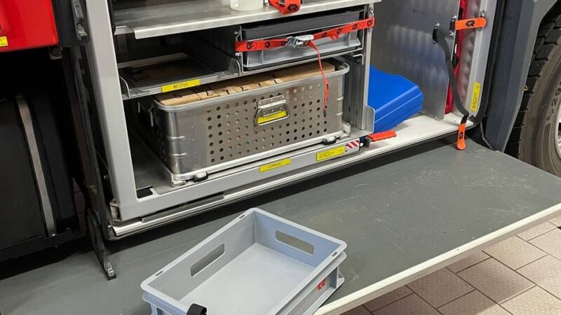 Einbrüche in Korschenbroich: Unbekannte Täter brechen in zwei Feuerwachen ein