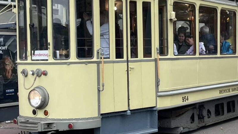 Neusser Straßenbahn wurde vor 100 Jahren erweitert: Wie ein Kurzurlaub auf Schienen