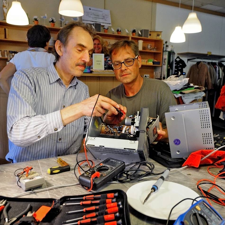 Upcycling in Moers: Reparaturcafé Hülsdonk am 12. November