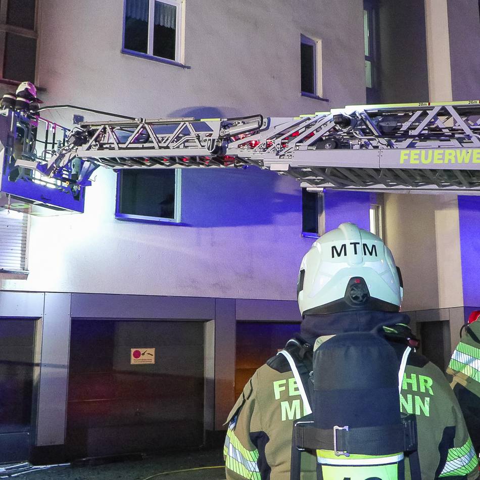 Polizei ermittelt in Mettmann: Brand an der Talstraße