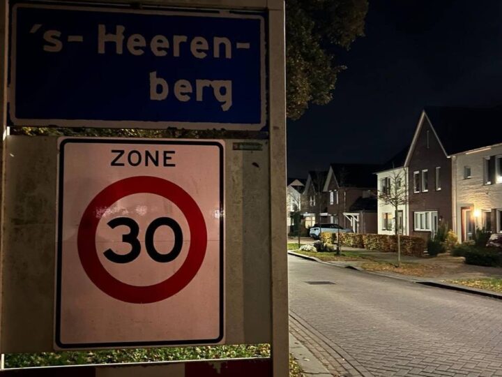 In ’s-Heerenberg bei Emmerich: Von Deutschland zurückgewiesene Migranten sorgen für Aufruhr in Grenzdorf