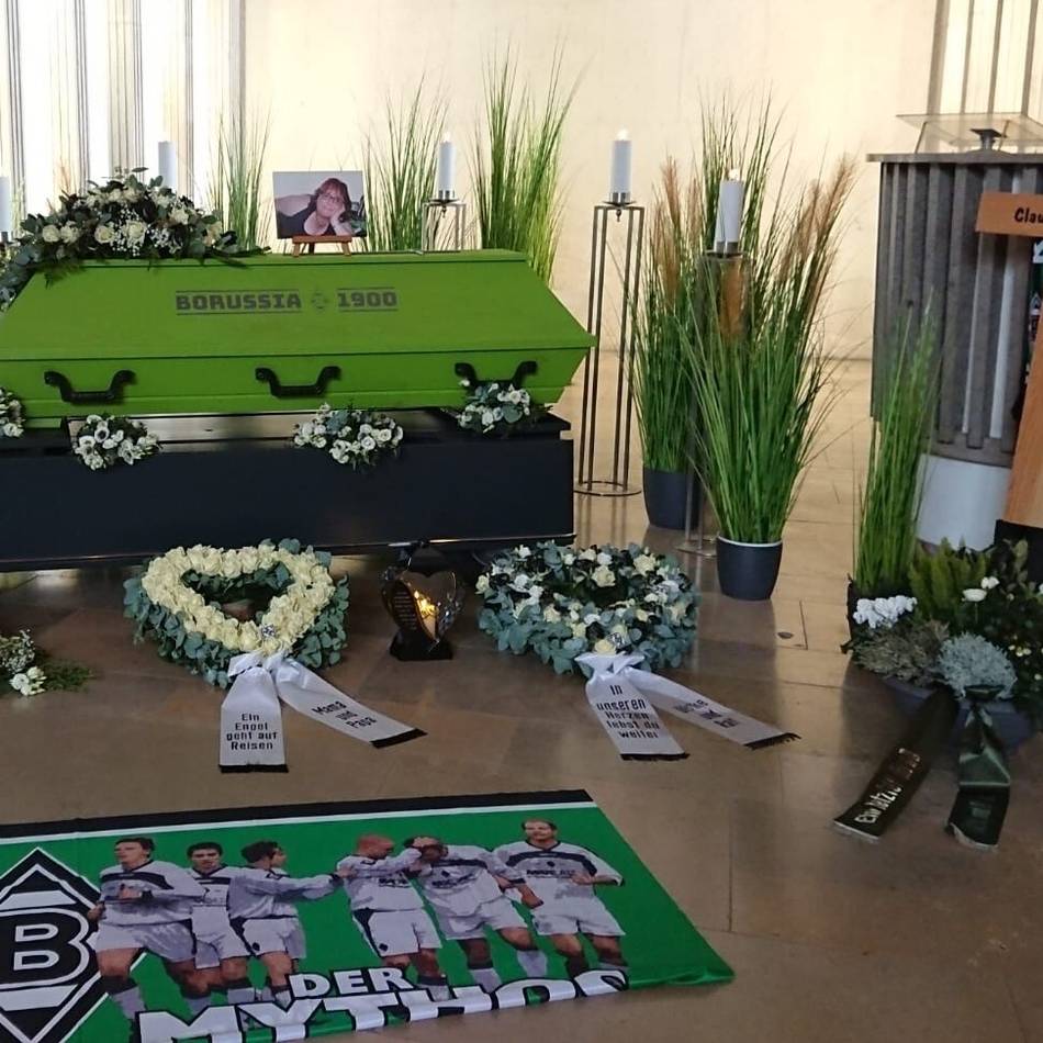 Beerdigungstrends in Mönchengladbach: Wenn ein Borussia-Fan die letzte Reise antritt