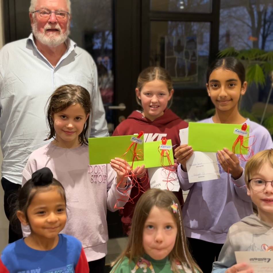 Weltkindertag in Geldern: Luftballons flogen bis nach Mecklenburg-Vorpommern