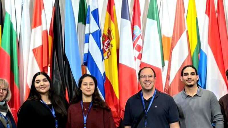 Botschafterschule für das Europäische Parlament: Juniorbotschafter der Gesamtschule Volksgarten schnuppern in Luxemburg Politikluft