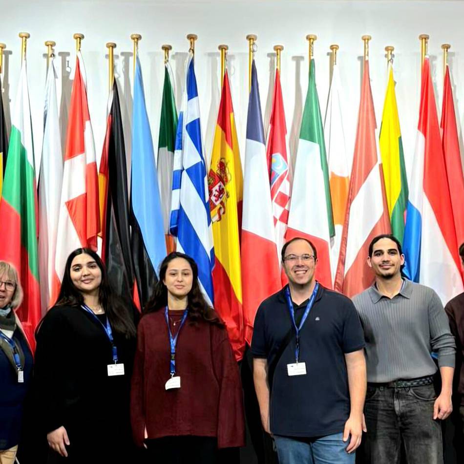 Botschafterschule für das Europäische Parlament: Juniorbotschafter der Gesamtschule Volksgarten schnuppern in Luxemburg Politikluft