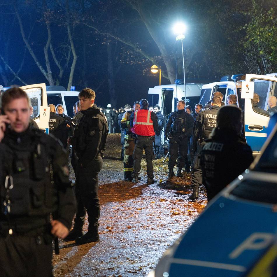 FC Büderich gegen Wuppertaler SV: Ausschreitungen beim Niederrheinpokal – Polizei greift ein