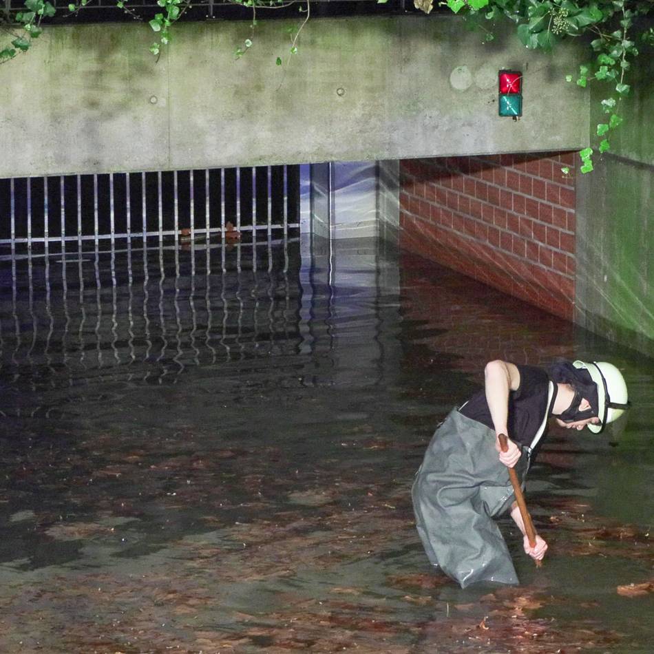 Straßensperrungen in Düsseldorf: Netzgesellschaft repariert gebrochene Wasserleitungen