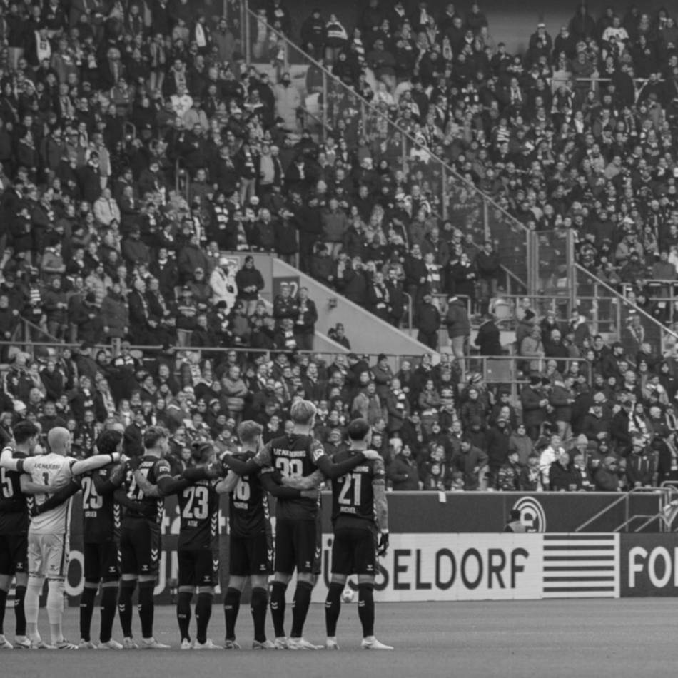 Trauer in Magdeburg: Zuschauer nach medizinischem Notfall bei Fortuna-Spiel verstorben