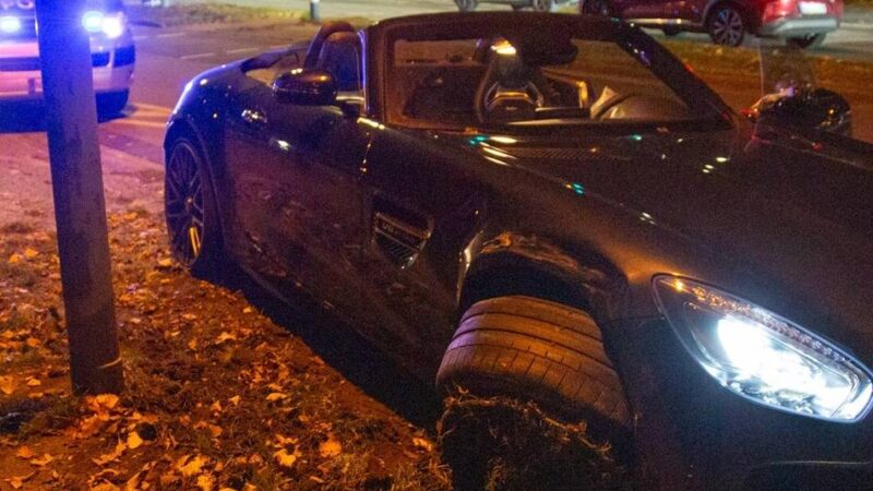 Illegales Autorennen in Krefeld: Porsche- und Mercedes-Fahrer kennen sich schon lange