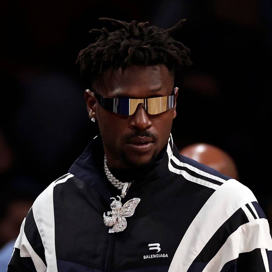 American Football: Haftstrafe droht: Ex-NFL-Star Brown in die USA ausgeliefert