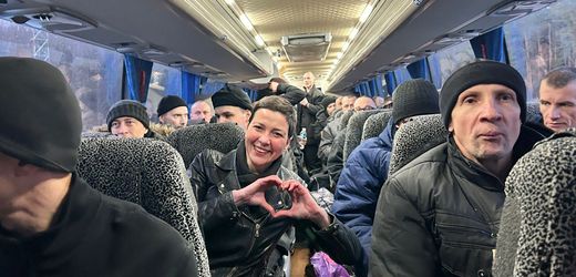 Belarus: Maria Kalesnikava, Ikone der Protestbewegung